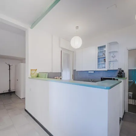 Appartement La Ginestra By Interhome